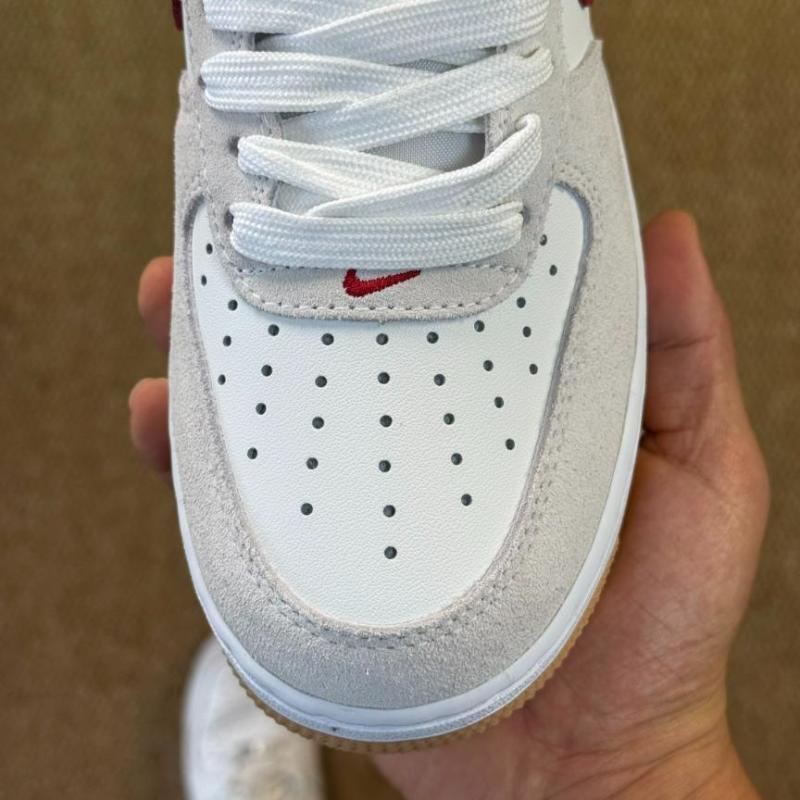 Nike Air Force 1 Low Summit White University Red Light Smoke Grey Gum Light Brown DV0788-100