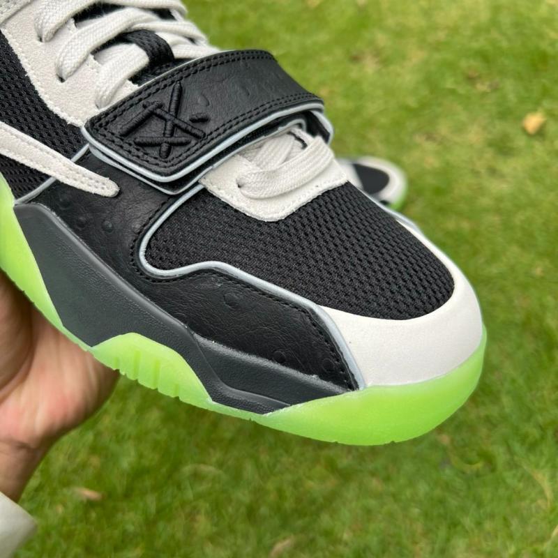 Travis Scott x Nike Mac Attack Cactus Jack FB8938-001