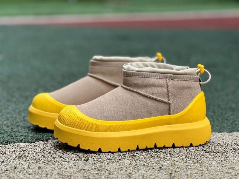 UGG Classic Ultra Mini Regulus Desert Flower Yellow (Style 1144081)