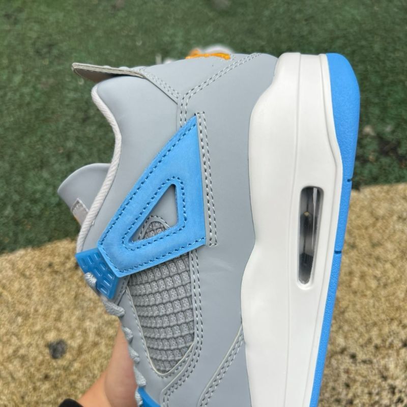 Air Jordan 4 Retro "Cool Grey University Blue"