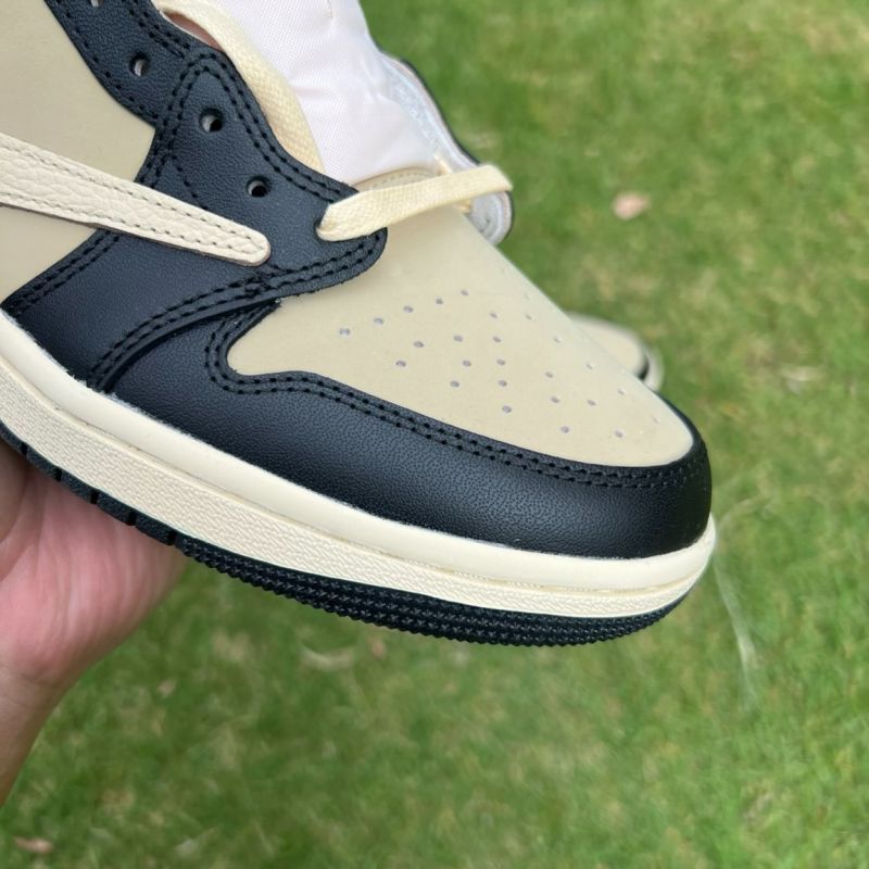 Travis Scott x Air Jordan 1 Low OG SP Olive DZ4137-106