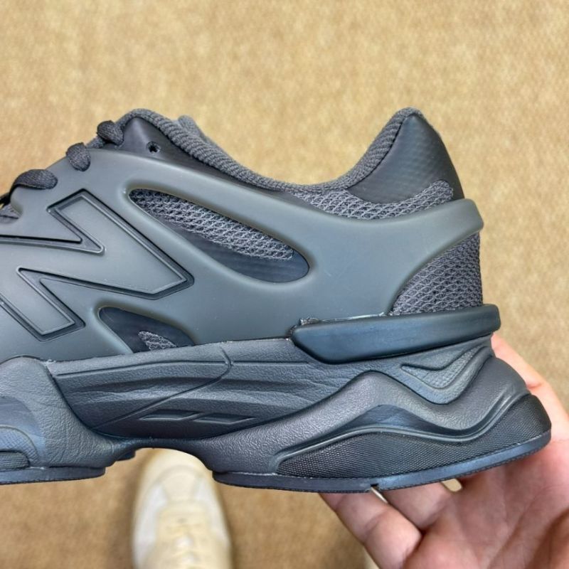 New Balance 9060 Triple Black U9060BLK