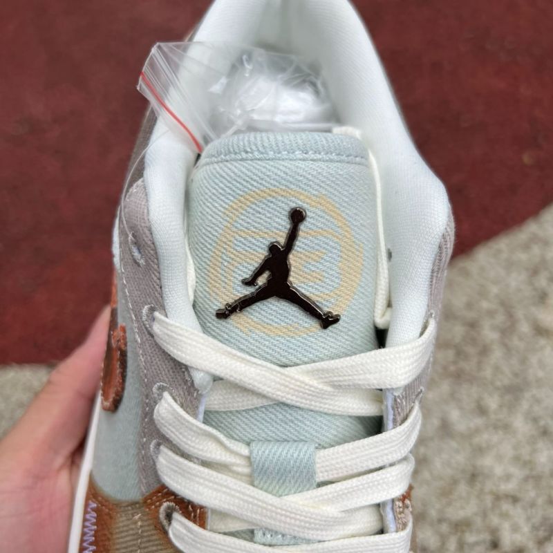 Air Jordan 1 Low SE Craft Celestine Blue DO9941-400