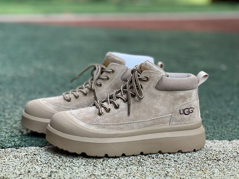 UGG Highland Hi Heritage Suede Boot Dune