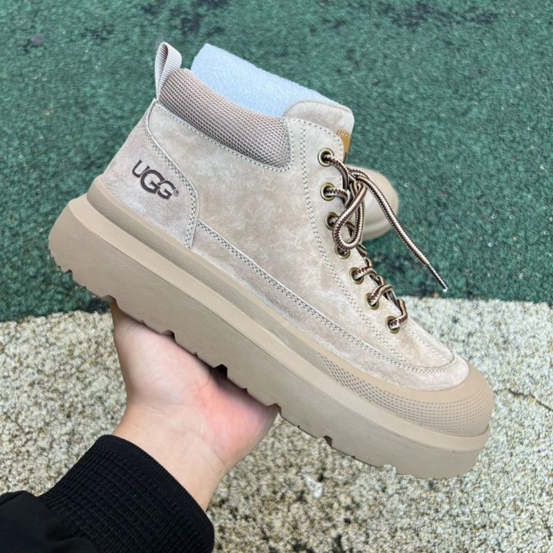 UGG Highland Hi Heritage Suede Boot Dune