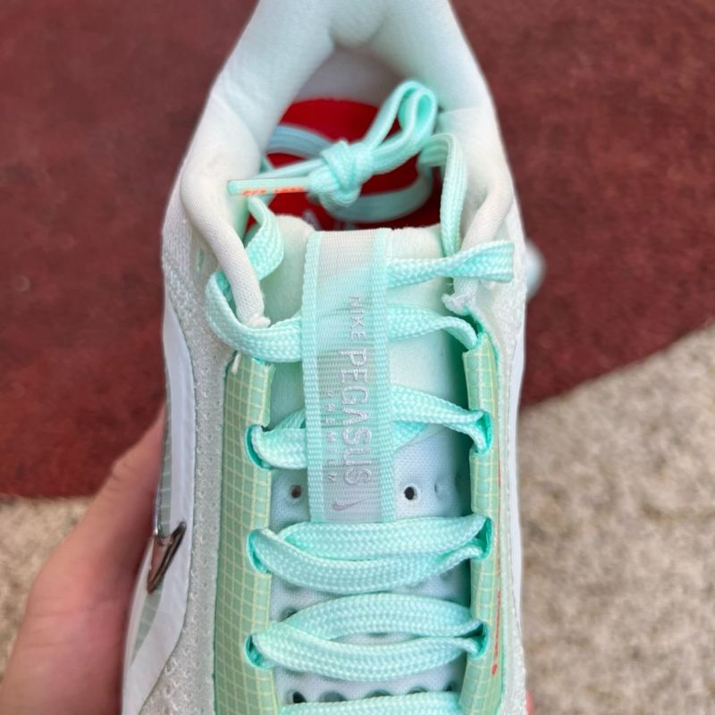 Nike Air Zoom Vomero 16 Barely Green Metallic Bronze Bright Crimson