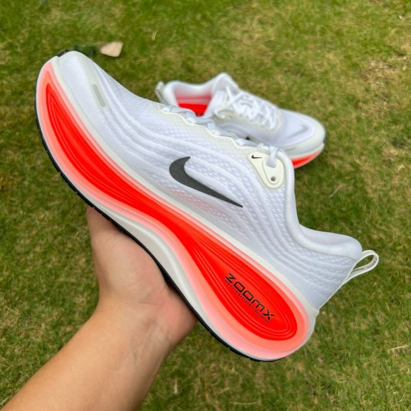 Nike ZoomX Invincible Run Flyknit 3 White Black Bright Crimson FB6588-100