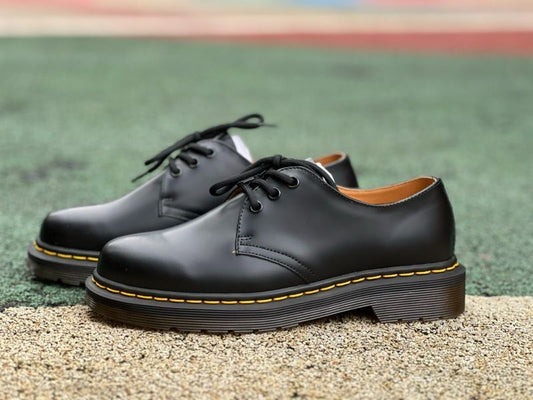 Dr. Martens 1461 Quad Smooth Leather Platform Shoes Black