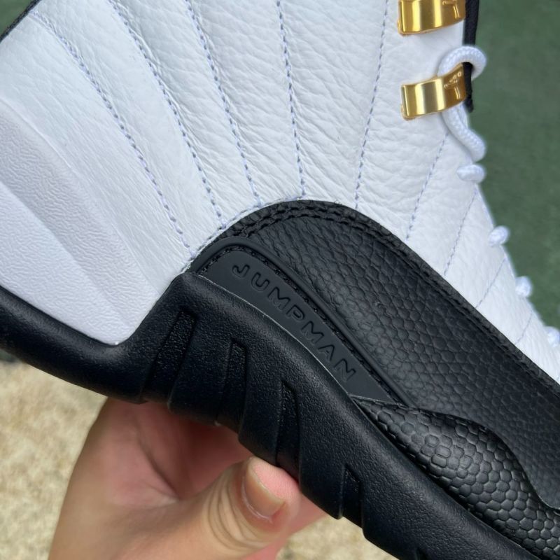 Air Jordan 12 Royalty CT8013-170
