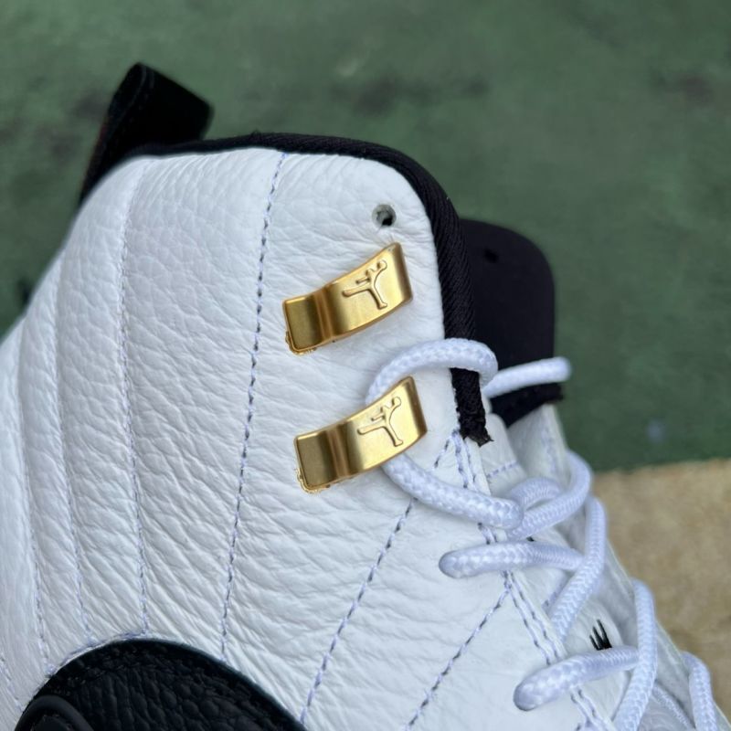 Air Jordan 12 Royalty CT8013-170