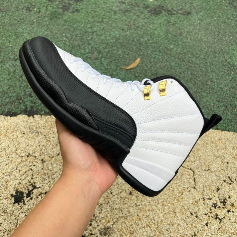 Air Jordan 12 Royalty CT8013-170