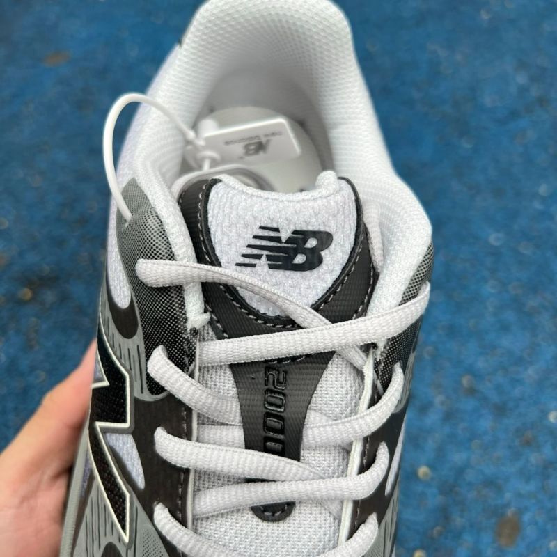 New Balance 1906R Magnet Phantom Metallic Silver M1906RCA
