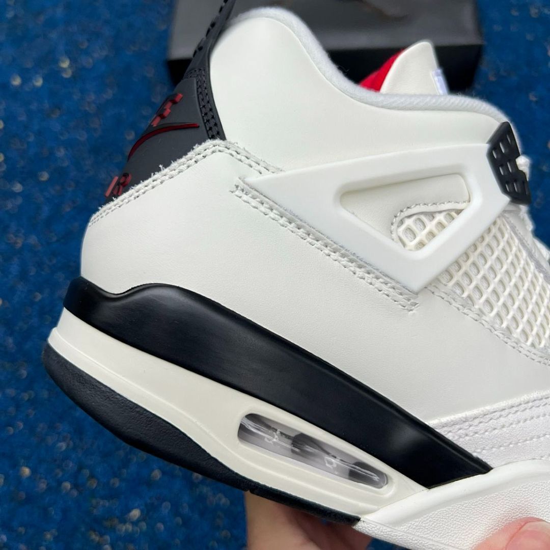 Air Jordan 4 Retro 'Infrared' (CT8527-060)