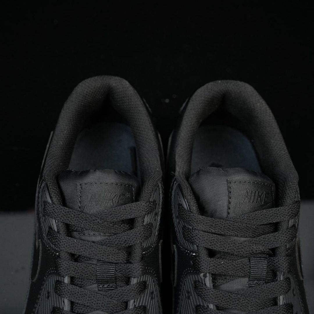 Nike Air Max 90 Leather Triple Black 537384-090