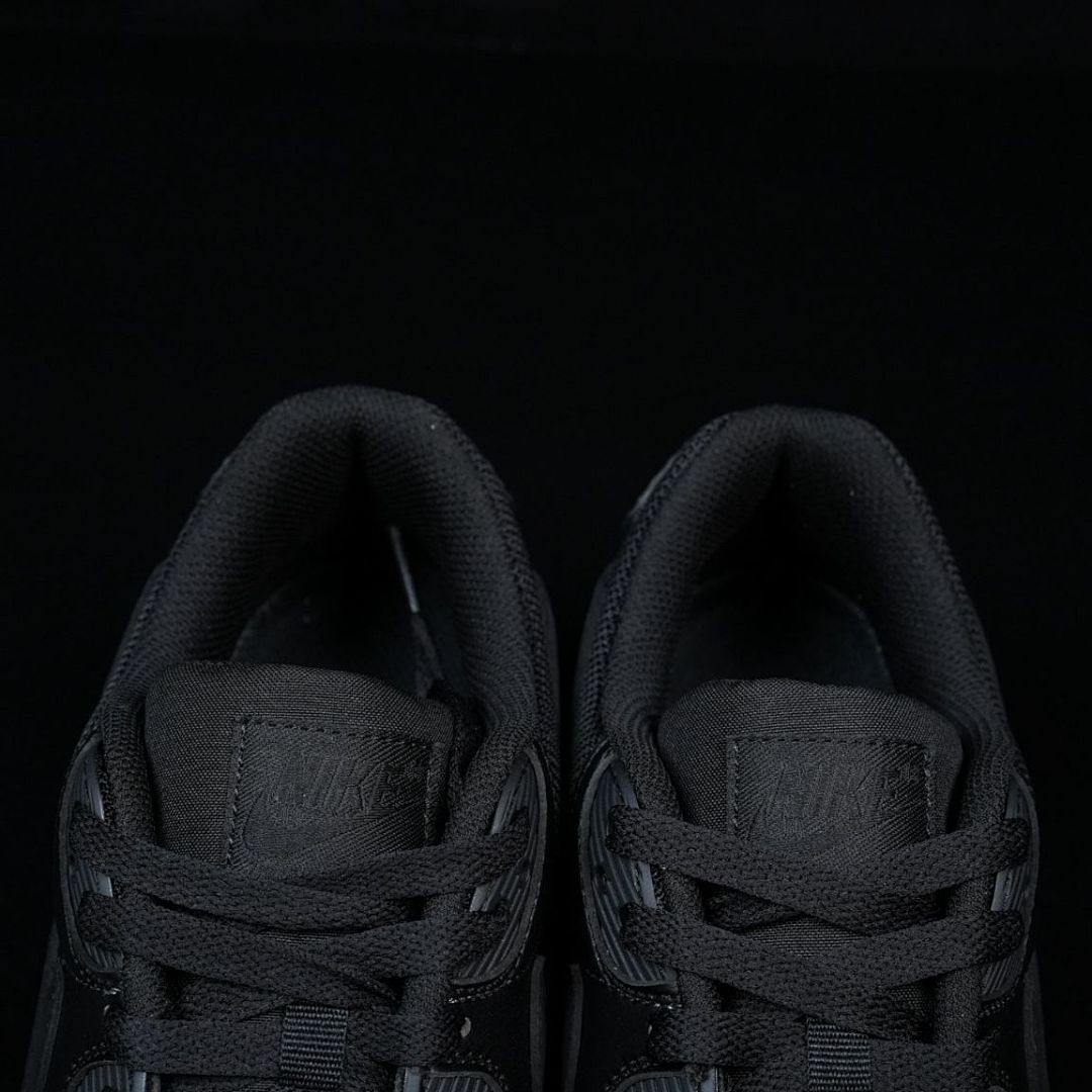 Nike Air Max 90 Triple Black 537384-090