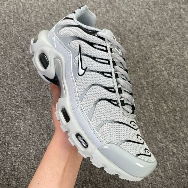Nike Air Max Plus Wolf Grey Black DH4776-001