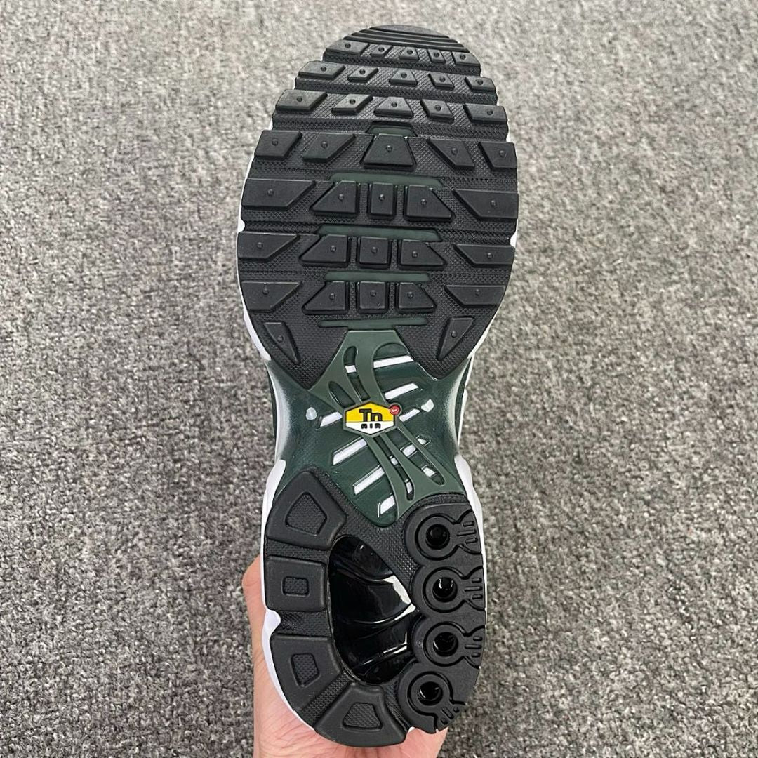 Nike Air Max Plus White Pine Green Metallic Silver