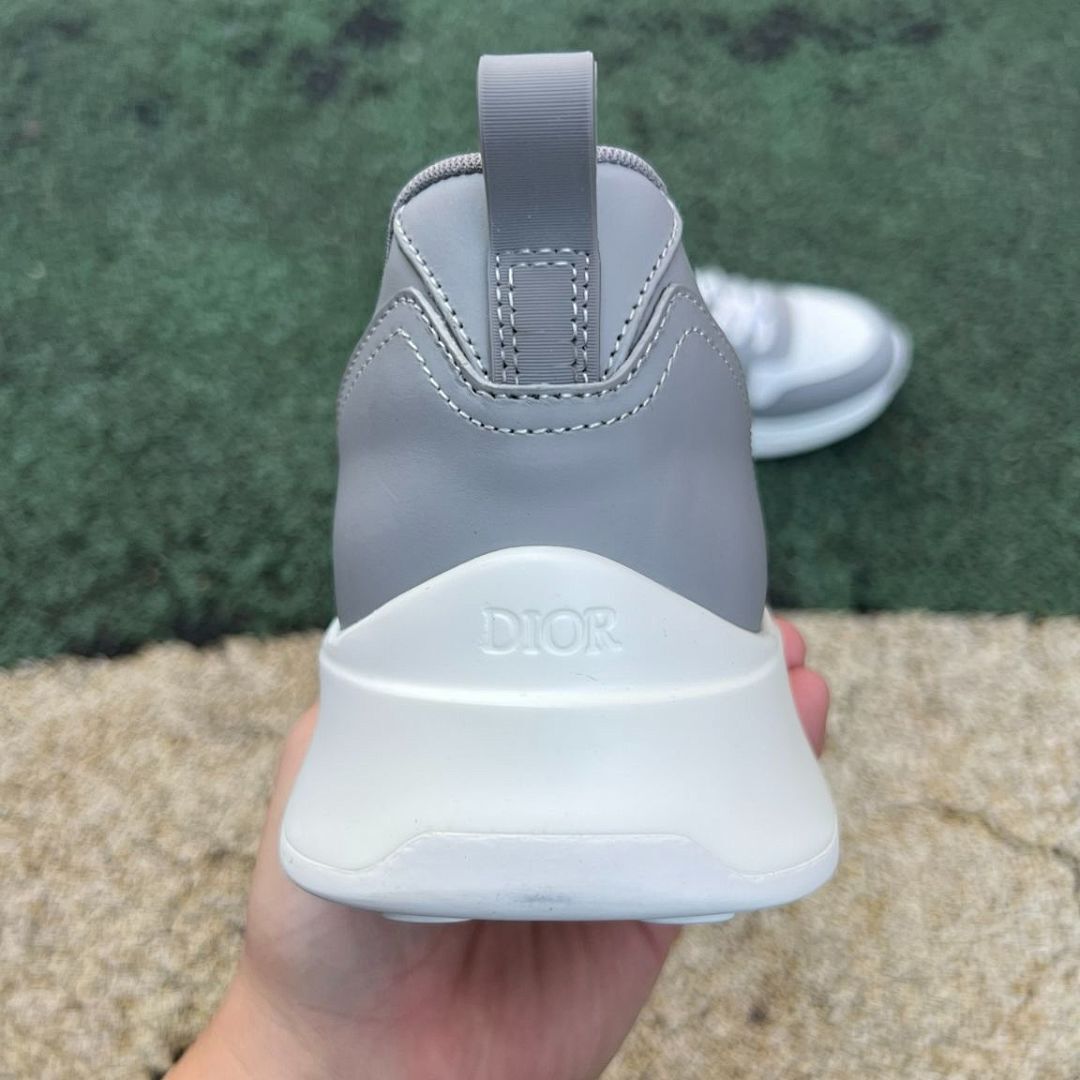 Dior Vibe Sneaker Grey and White Dior Oblique KCK386OBE_S33G