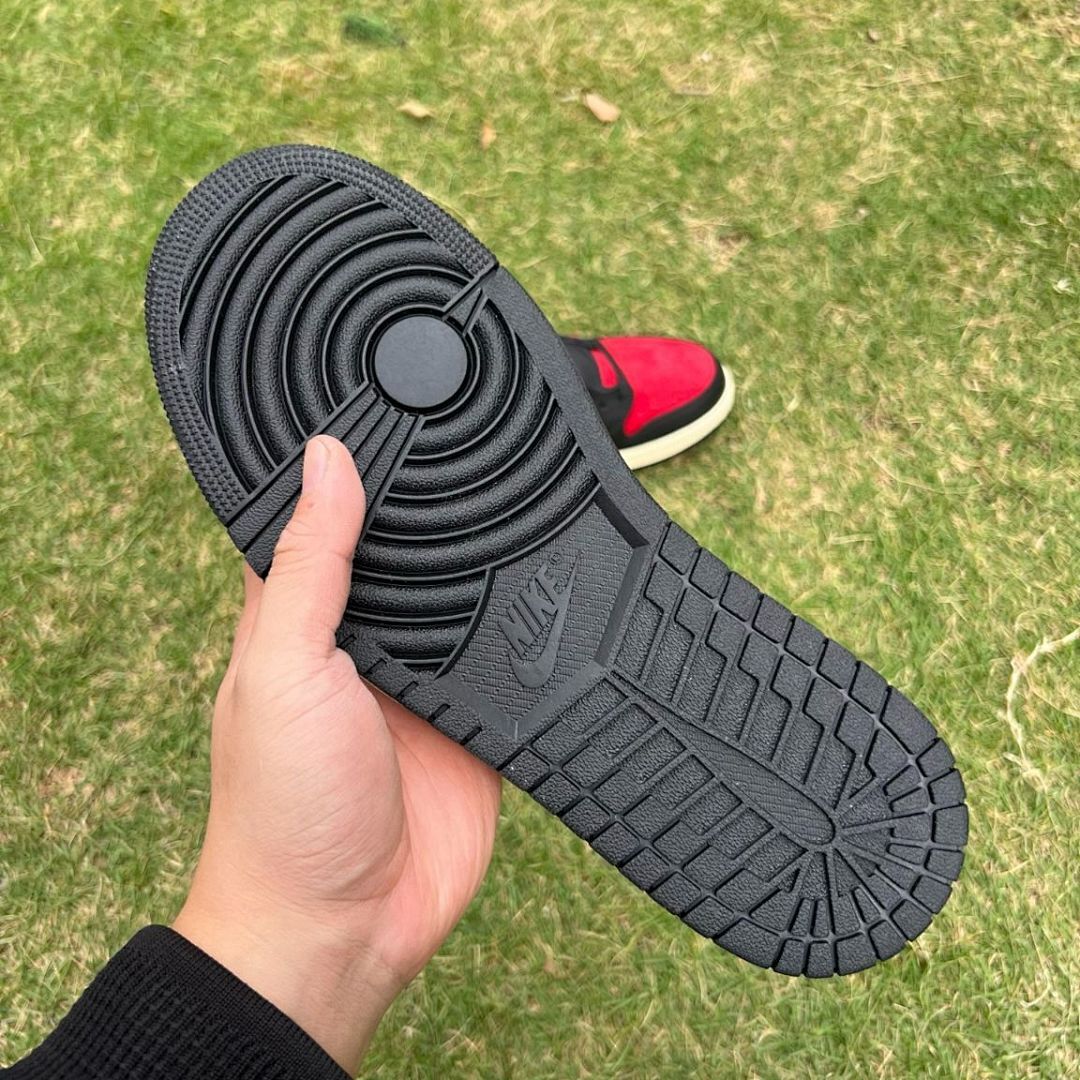 Nike Air Jordan 1 Low OG SP Travis Scott 'Bred' F&F Black Red Sail Reverse Swoosh Sneakers