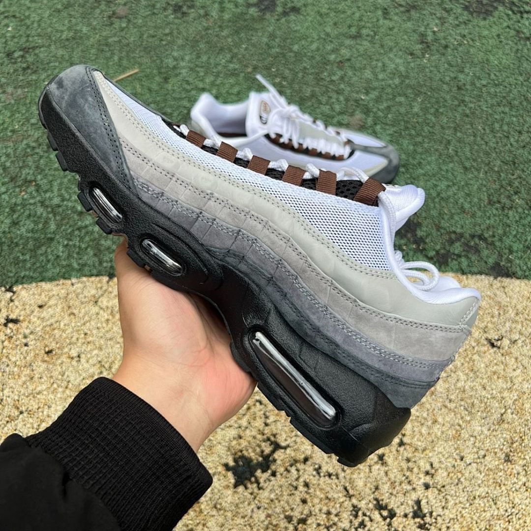 Nike Air Max 95 Velvet Brown Sneakers DR0146-001 Men's Running Shoes