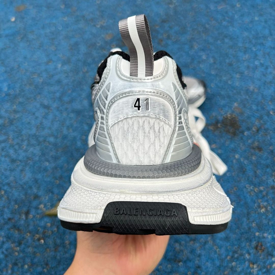 Balenciaga Runner Sneaker Metallic Silver 677403W3RB28100