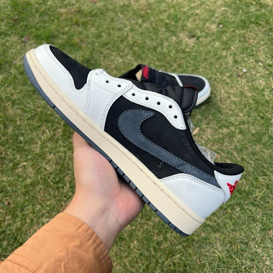 Nike Air Jordan 1 Low OG SP Travis Scott Phantom Sneakers Black Phantom University Red DM7866-001 Men's Designer Collaboration Shoes Limited Edition