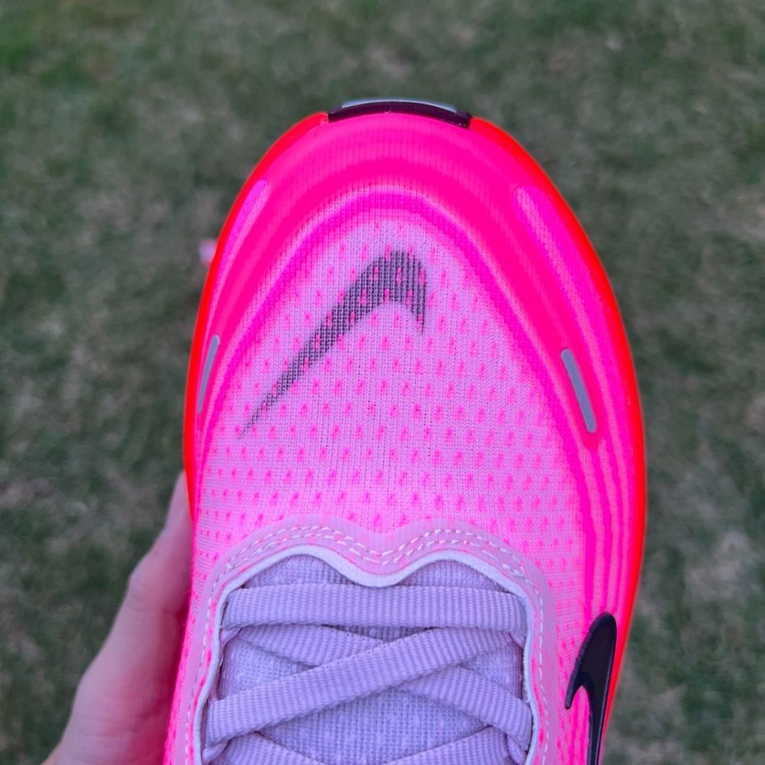 Nike ZoomX Invincible Run Flyknit 3 Running Shoes - Hyper Pink/Black/Light Smoke Grey