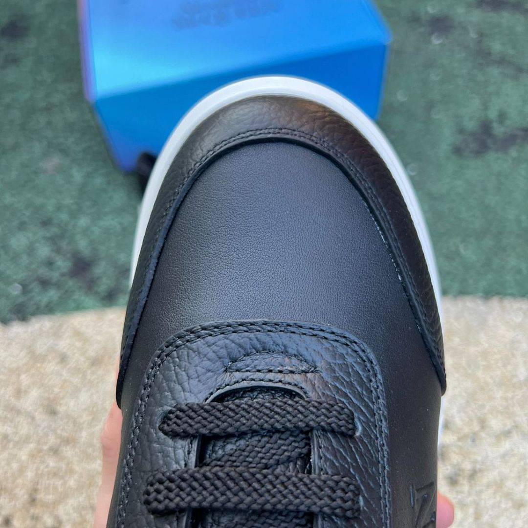 MQUEEN Black Leather Oversized Platform Sneakers