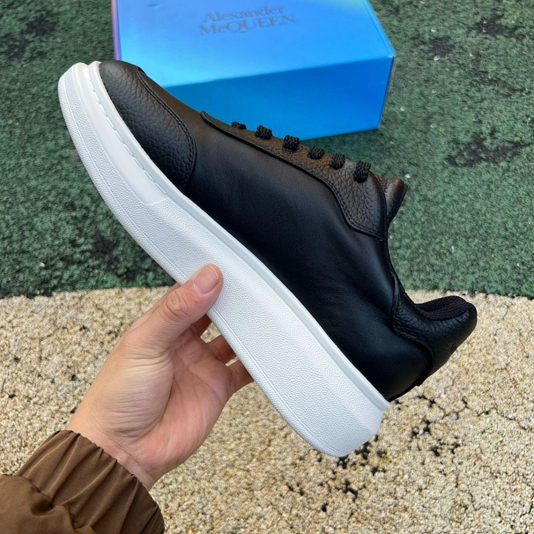 MQUEEN Black Leather Oversized Platform Sneakers