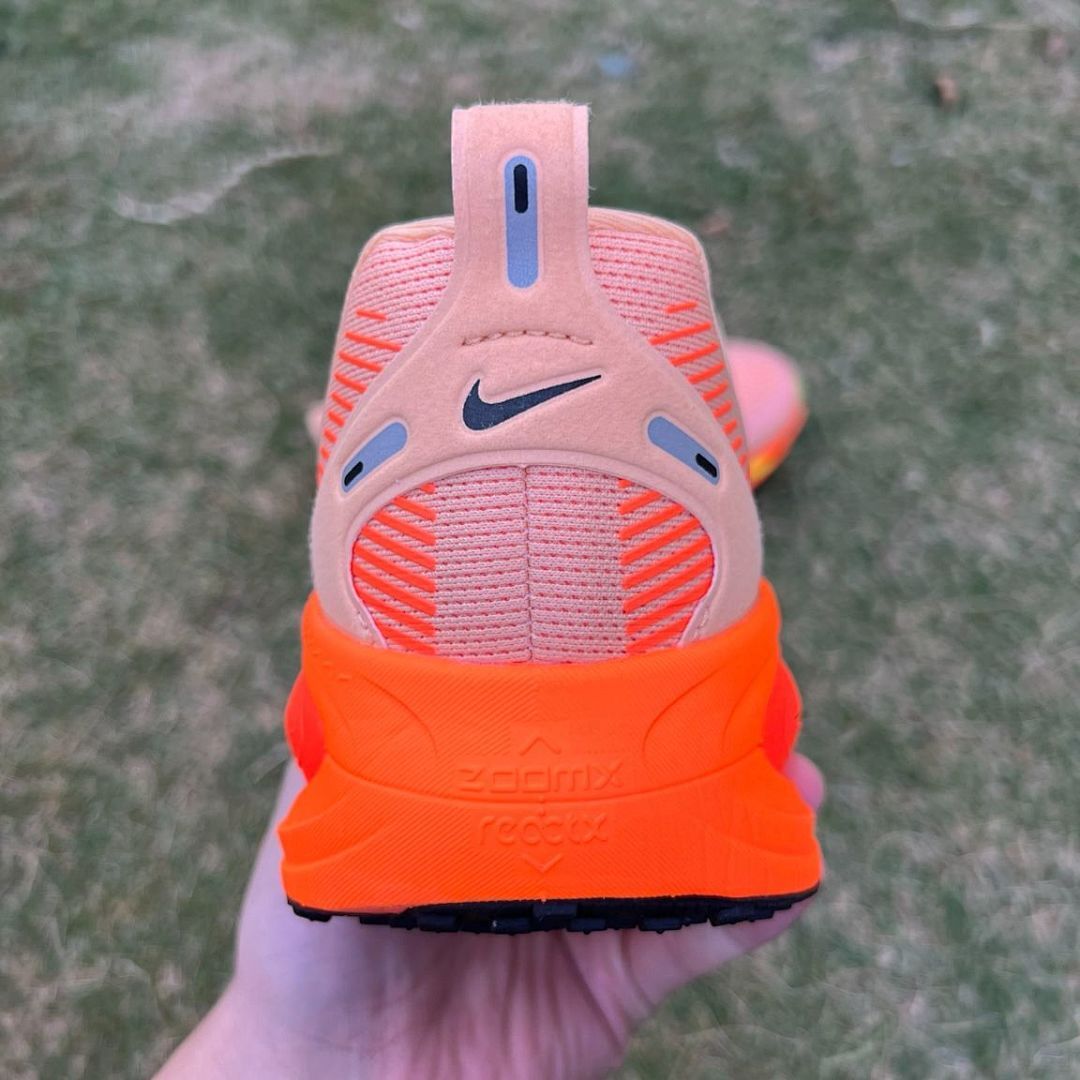 Nike ZoomX Invincible Run Flyknit 3 Peach Cream Bright Crimson Vapor Green Running Shoes