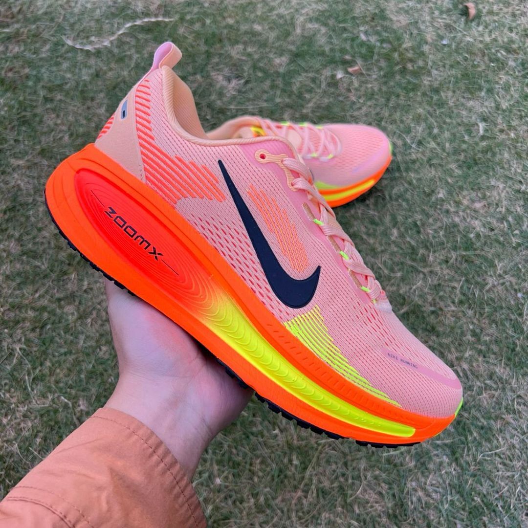 Nike ZoomX Invincible Run Flyknit 3 Peach Cream Bright Crimson Vapor Green Running Shoes