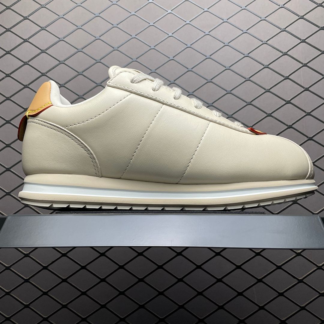 Louis Vuitton LV Trainer Runner Sneaker Beige 1AAN8N