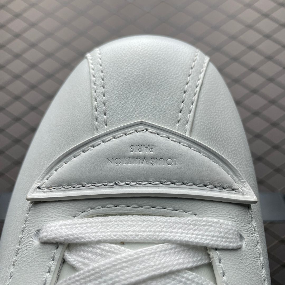 Louis Vuitton Run Away Sneaker White Leather Low Top 1A8KII