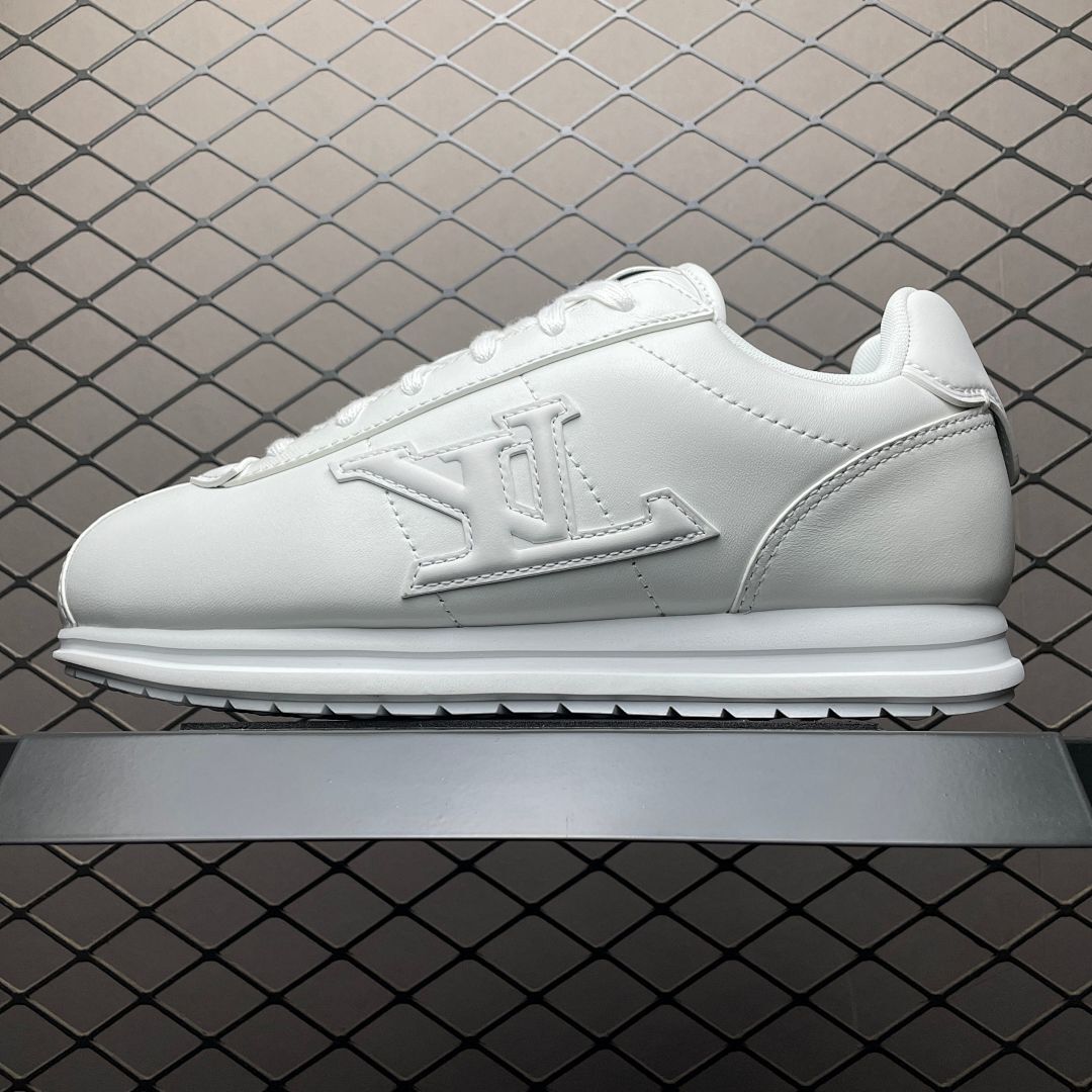 Louis Vuitton Run Away Sneaker White Leather Low Top 1A8KII