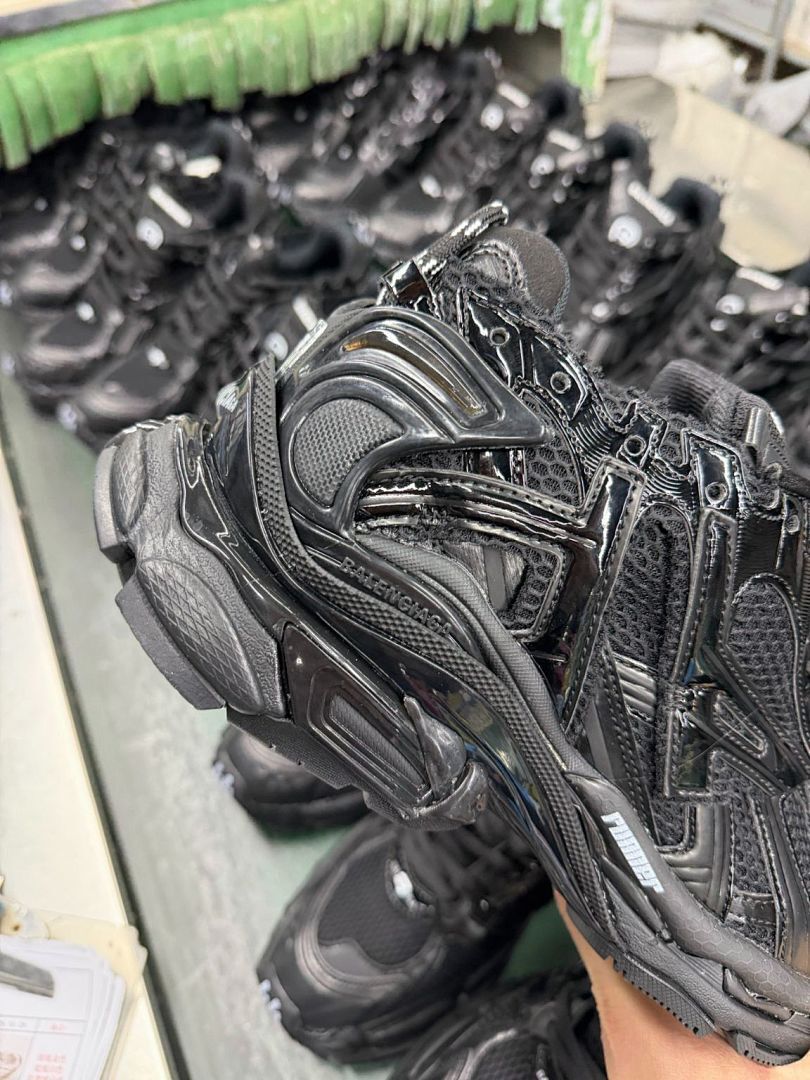 Balenciaga Runner Sneakers Black