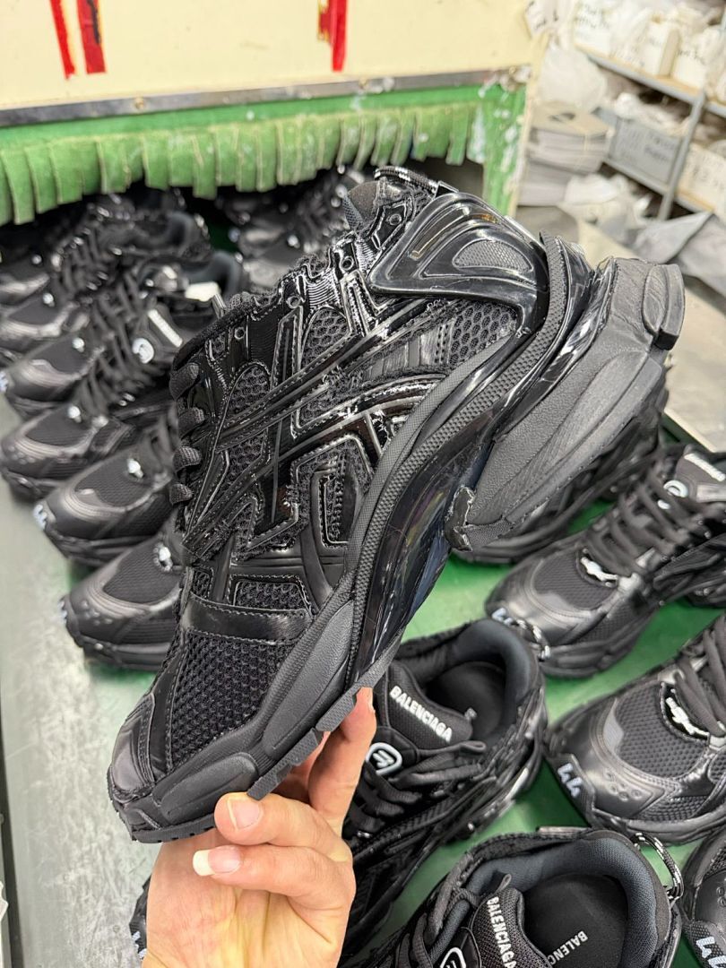 Balenciaga Runner Sneakers Black