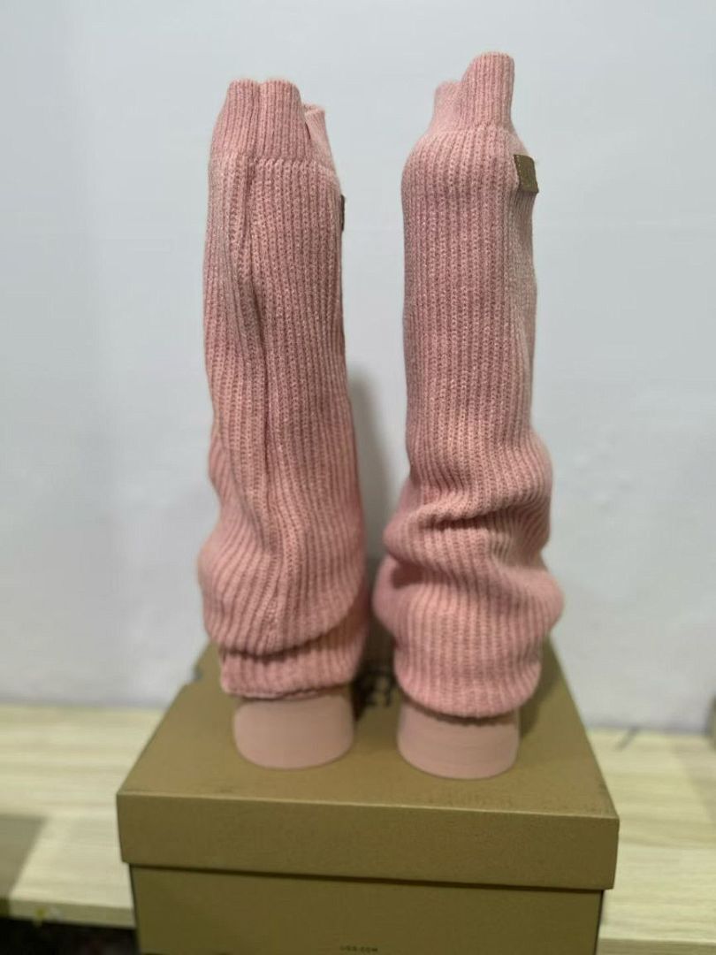 UGG Women's Classic Ultra Mini Platform Boots Rose Suede Style 1135092