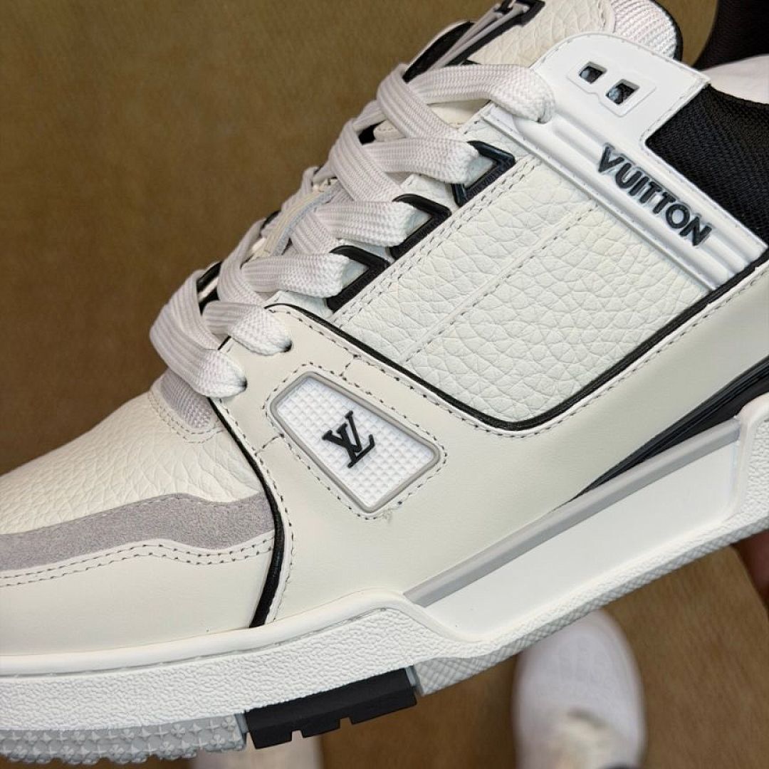 Louis Vuitton LV Trainer Sneaker White Black Grey Men's Luxury Designer Shoes