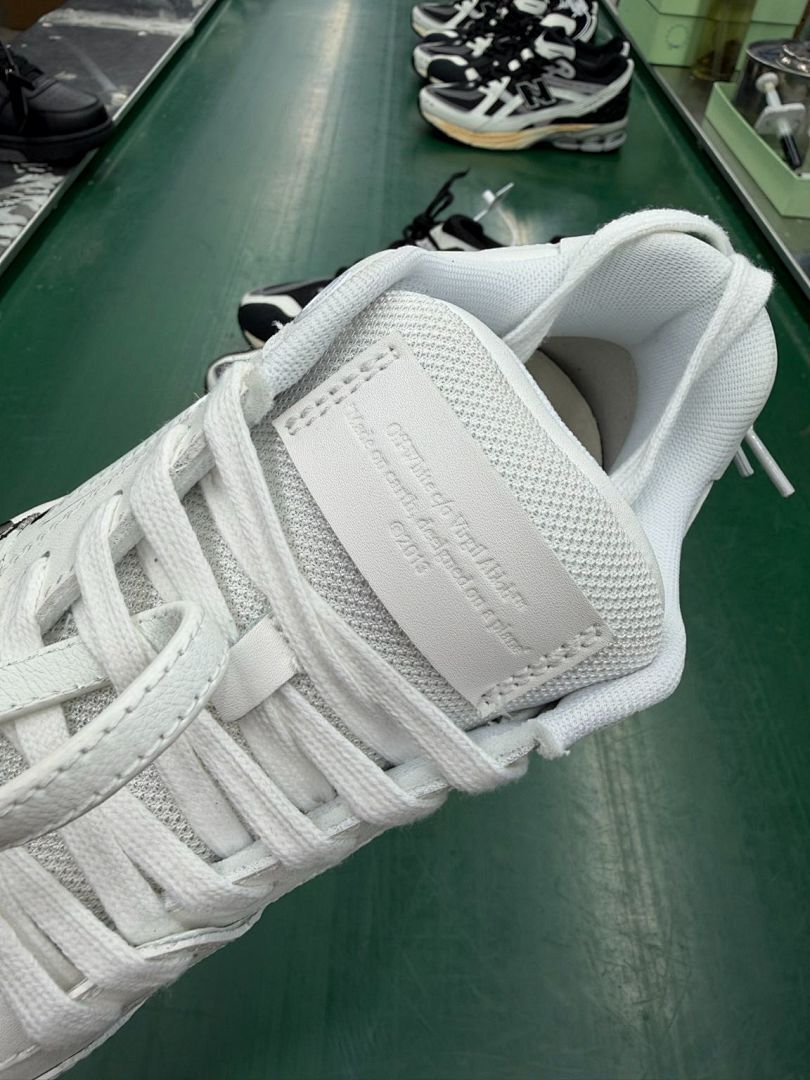Off-White Out Of Office OOO "FOR WALKING" White Black Leather Low Top Sneakers OMIA189F21LEA0010110
