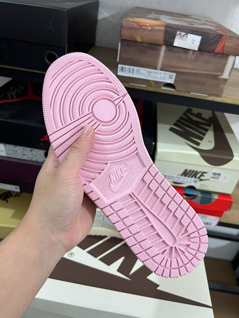 Nike Air Jordan 1 Low OG Travis Scott Sail Pink White Sneakers