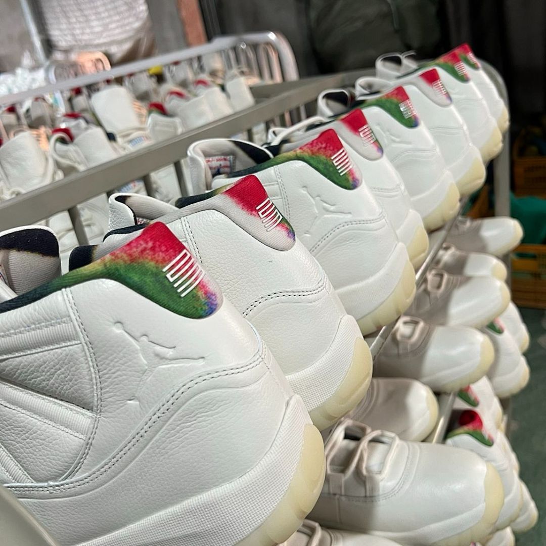 Air Jordan 11 Retro Craft White Tumbled Leather Multi-Color 23