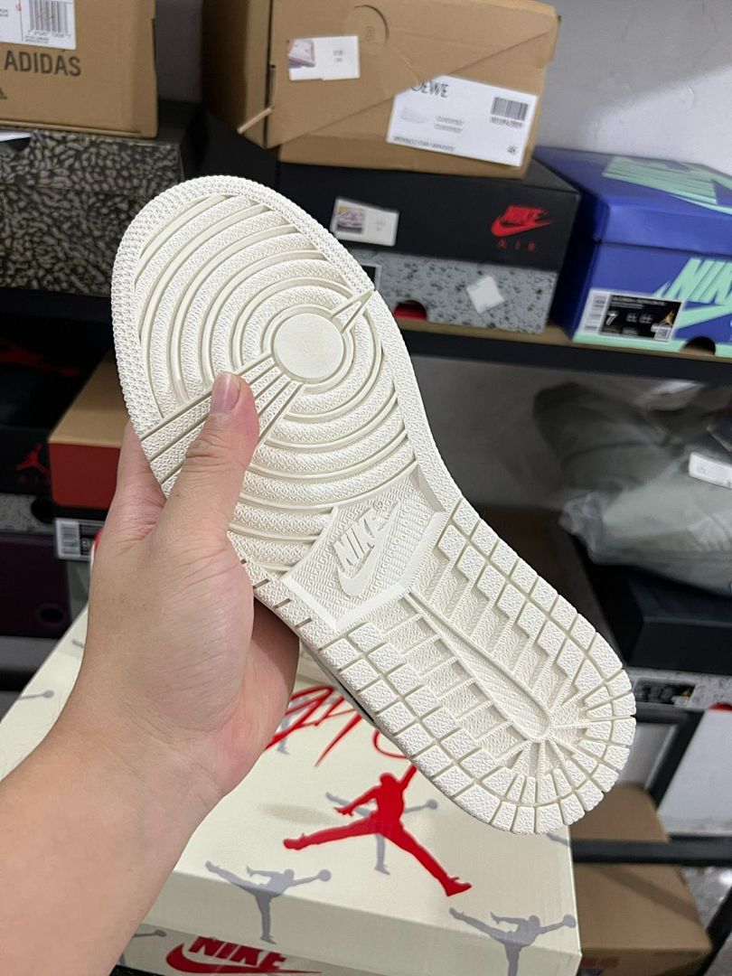 Nike Air Jordan 1 Low Supreme Sail Red Mini Swoosh Black Outline