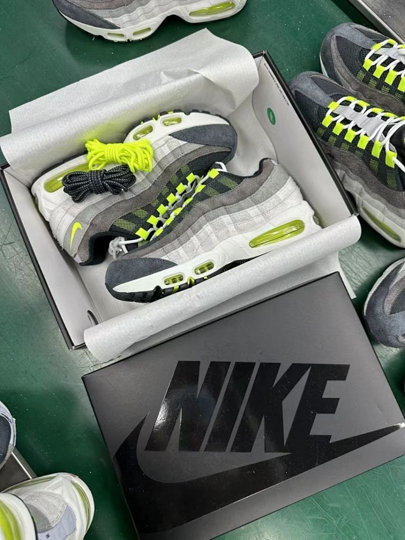 Nike Air Max 95 OG Neon Volt Grey Black Men's Lifestyle Sneakers CT1689-001