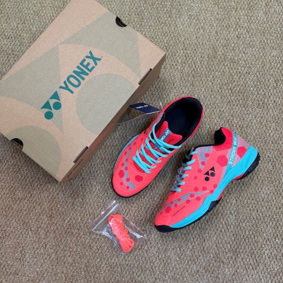 Yonex Strider Beat Badminton Shoes - Coral Red Aqua Blue ERGOSHAPE