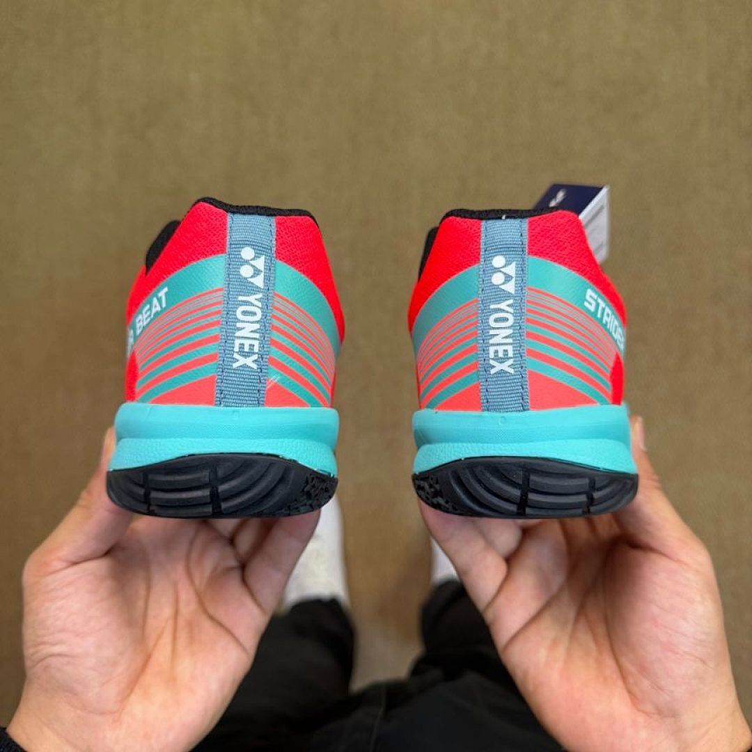 Yonex Strider Beat Badminton Shoes - Coral Red Aqua Blue ERGOSHAPE