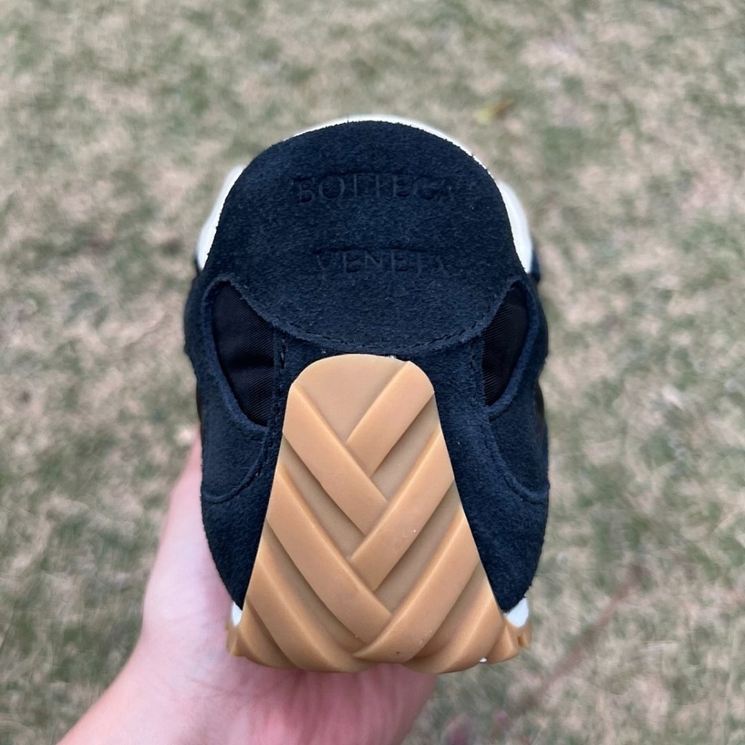 Men's Black Retro Runner Sneakers - Suede Nylon Upper & Gum Sole