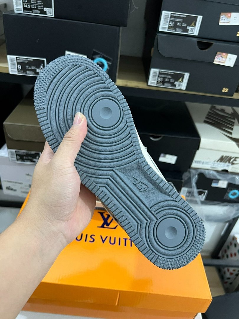 Louis Vuitton x Nike Air Force 1 Low Patchwork Grey Luxury Designer Virgil Abloh Collaboration Sneakers DQ0692