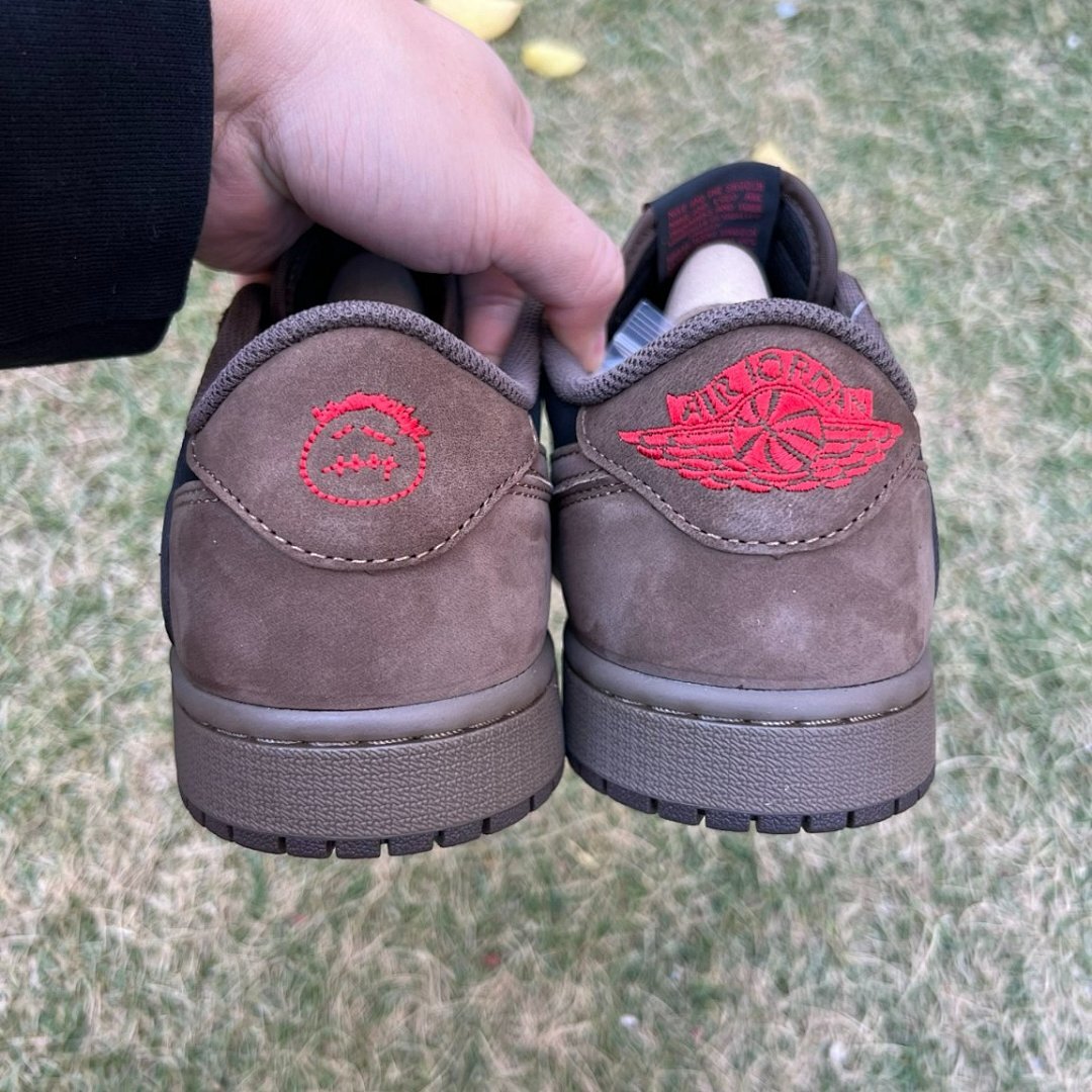 Travis Scott Air Jordan 1 Low Black Dark Mocha Reverse Swoosh