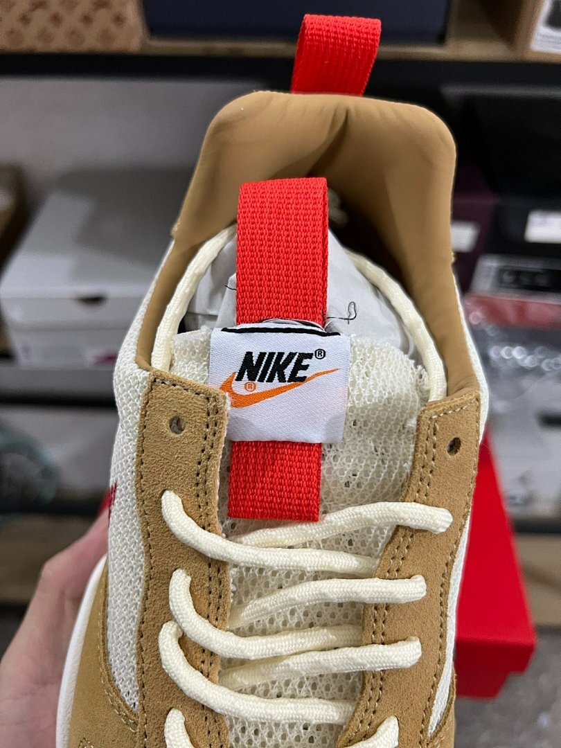 Nike Mars Yard 3.0 Trail Outdoor Lifestyle Sneakers Khaki Cream Red Black Men's