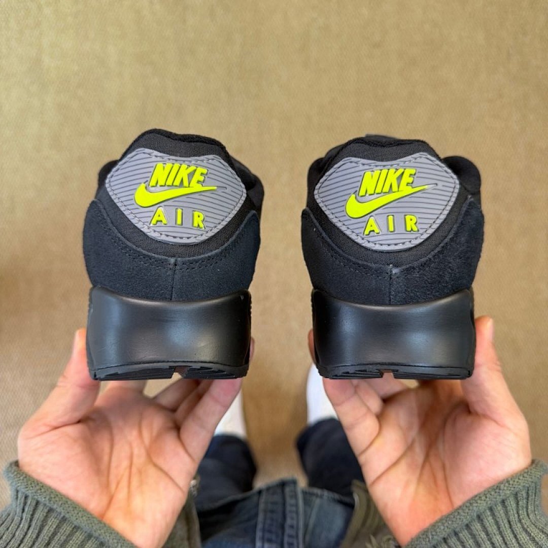 Nike Air Max 90 Dark Smoke Grey Volt Black CT1028-001